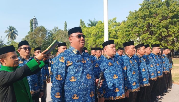 Perkuat Kinerja Birokrasi, Bupati Sofyan Puhi Rombak Postur Pejabat Eselon II