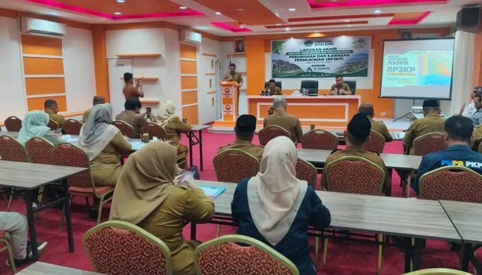 Targetkan Bantuan Rumah dari Pusat, Bupati Rum Pagau Minta Kepala Desa Proaktif Serahkan Data Kebutuhan Hunian