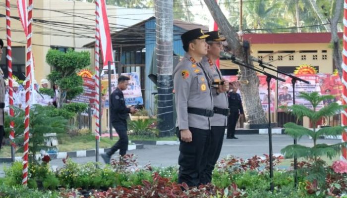 Resmi Pimpin Polda Gorontalo, Irjen Pol Nurworo Danang Terima Pataka dari Irjen Pol Widodo