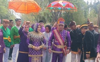 Sah! Bupati Sofyan Puhi Dinobatkan Sebagai Ta’uwa Lo Lahua, Pemimpin Arif dan Tegas Penjaga Marwah Gorontalo