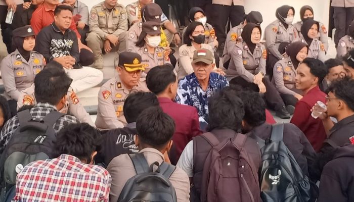 Terima Aspirasi Mahasiswa UNG, Sulyanto Tegaskan DPRD Gorontalo Kawal Tuntutan Soal Pertambangan Hingga Kelangkaan BBM