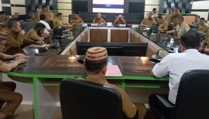 Gelar Rapim Evaluasi Kinerja OPD, Bupati Sofyan Puji Progres Fisik 75 Persen hingga Dorong Bisnis Air Kemasan Perumda