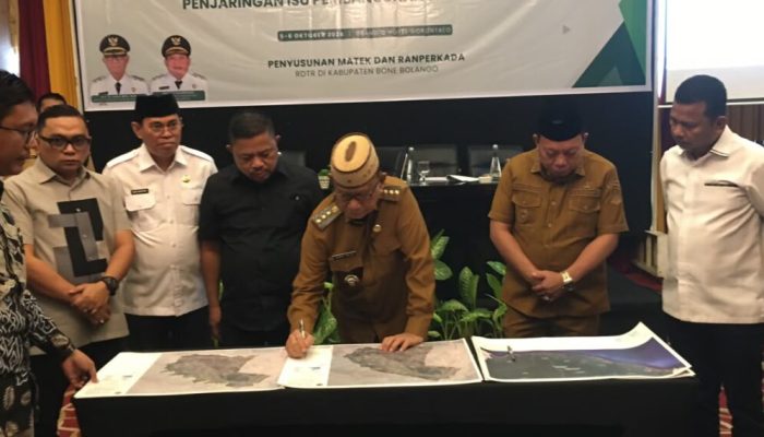 Kawal Ketahanan Pangan, Bupati Ismet Mile Larang Alih Fungsi Lahan Pertanian Jadi Perumahan dan Gudang