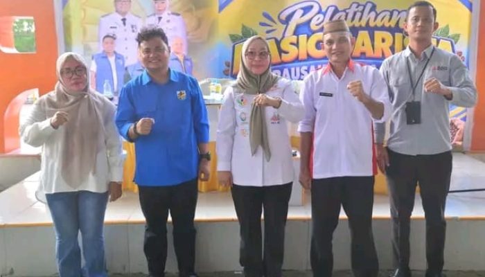 Buka Pelatihan Basic Barista KNPI di Taman Rakyat, Wabup Nurjana Dorong Pemuda Gorut Kuasai Bisnis Kopi dan Etika Pelayanan
